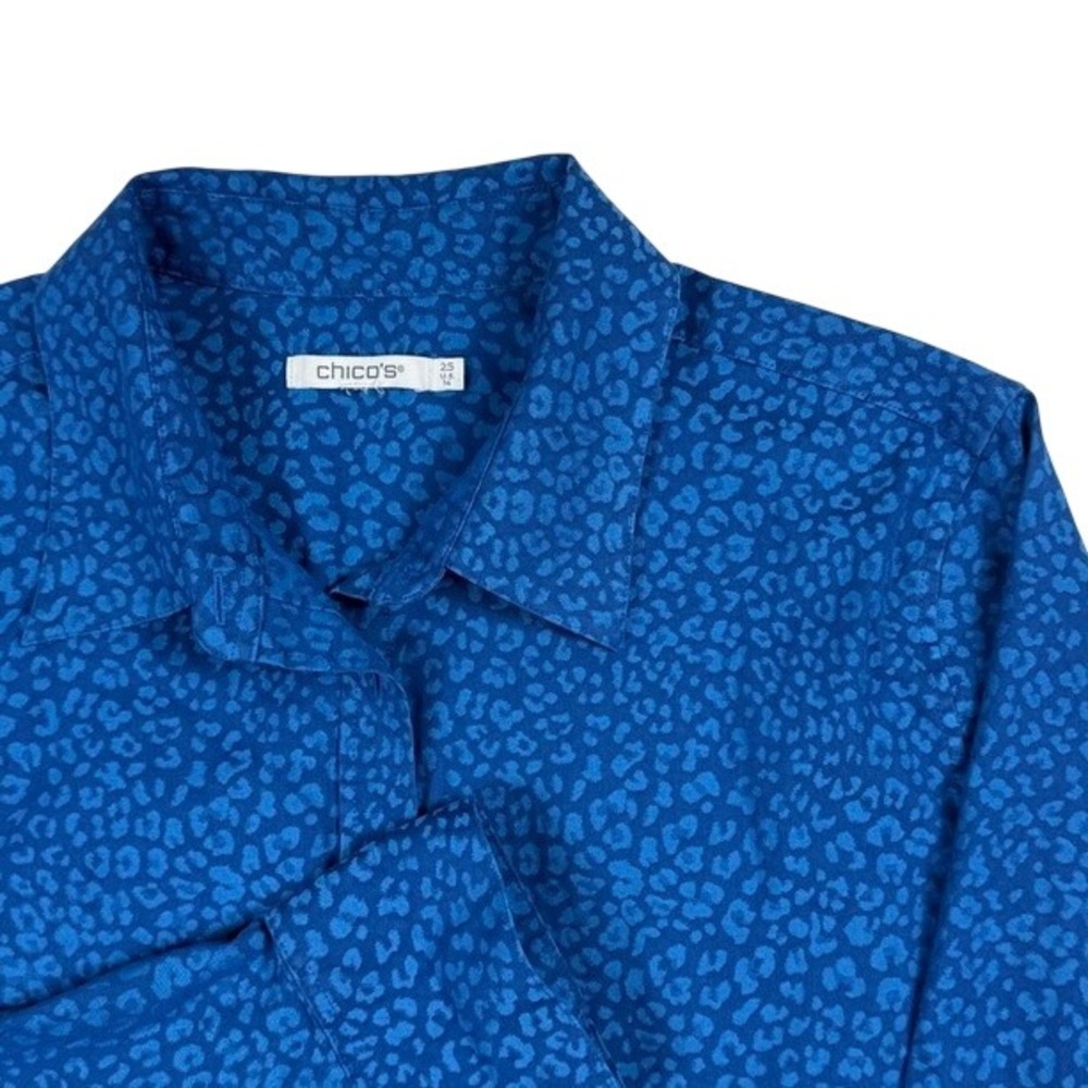 Chicos Blue Leopard Print Button Down Shirt Long Sleeve Womens 2.5 US 14